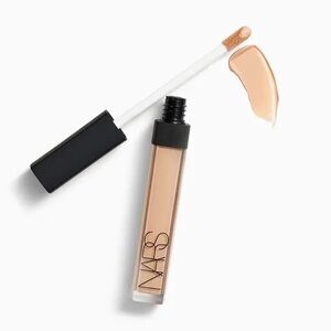NARS Radiant Creamy Concealer in shade cannelle L2.75